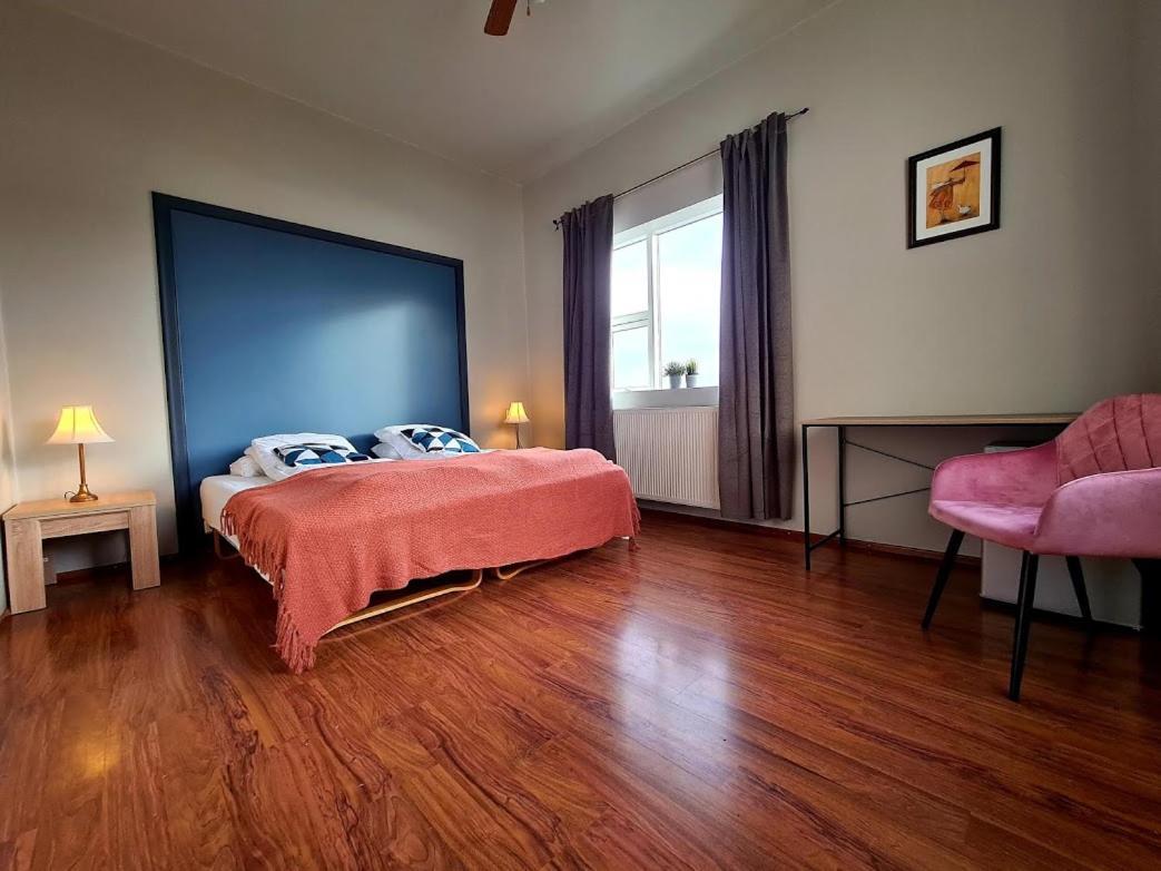 Hlin Guesthouse Вармахлид Экстерьер фото