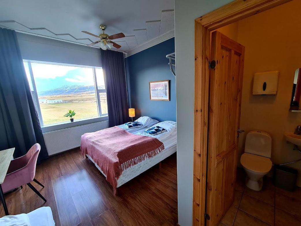 Hlin Guesthouse Вармахлид Экстерьер фото