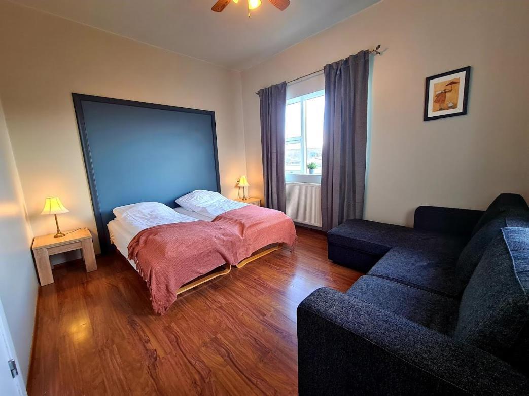 Hlin Guesthouse Вармахлид Экстерьер фото