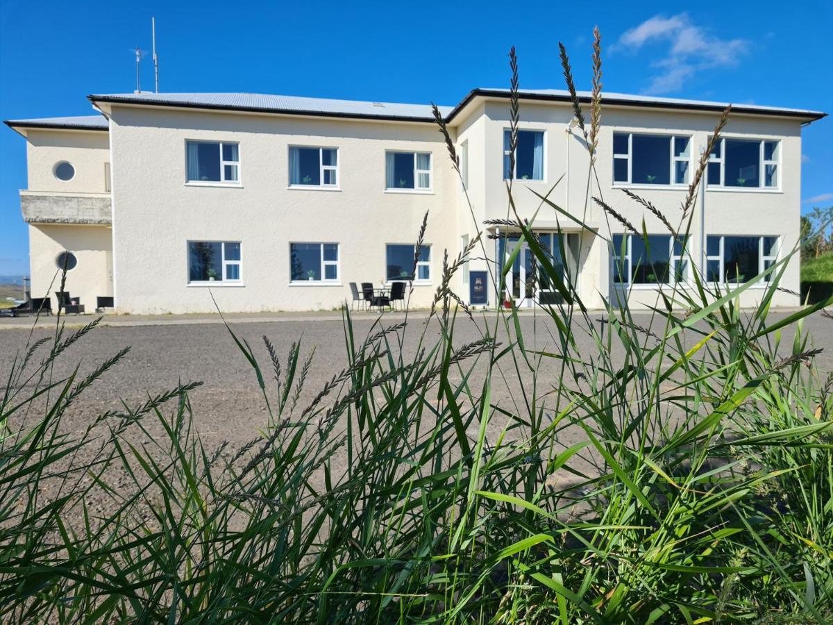 Hlin Guesthouse Вармахлид Экстерьер фото